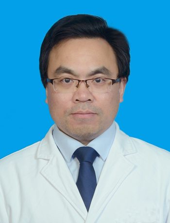 黄振华