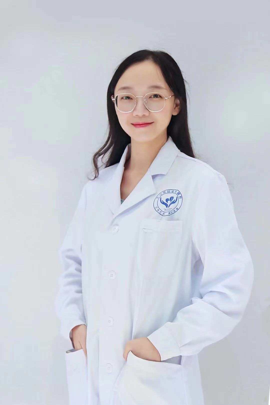 杨竞诗