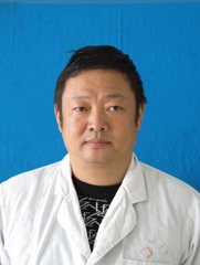 周斌