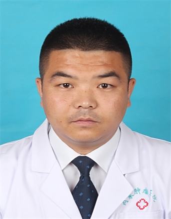 王飞