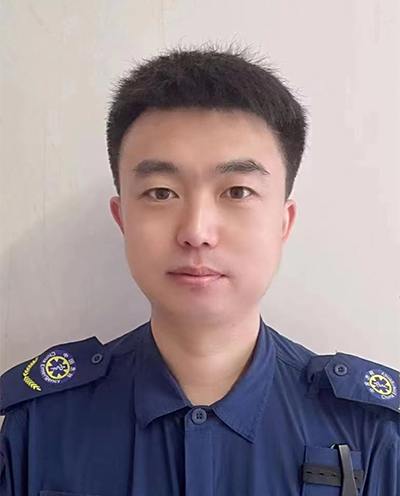 吴忠承