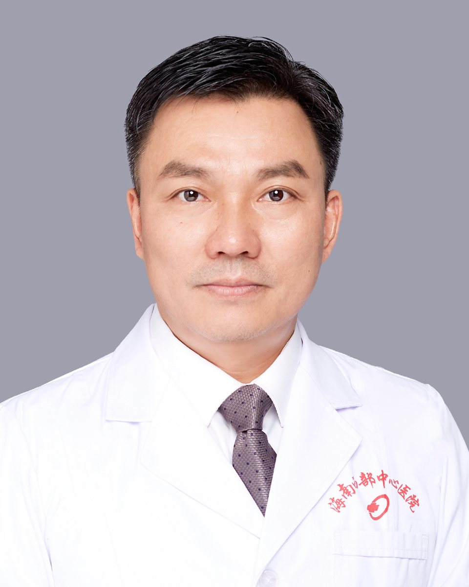 李炜