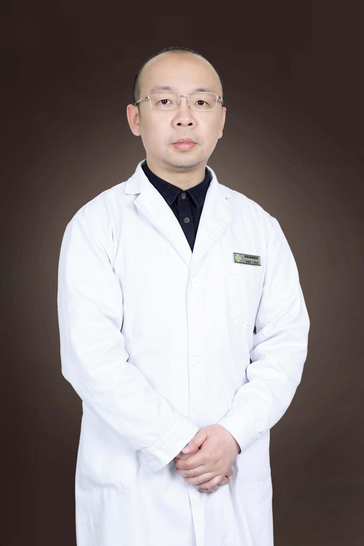 李功卓