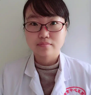 张莹