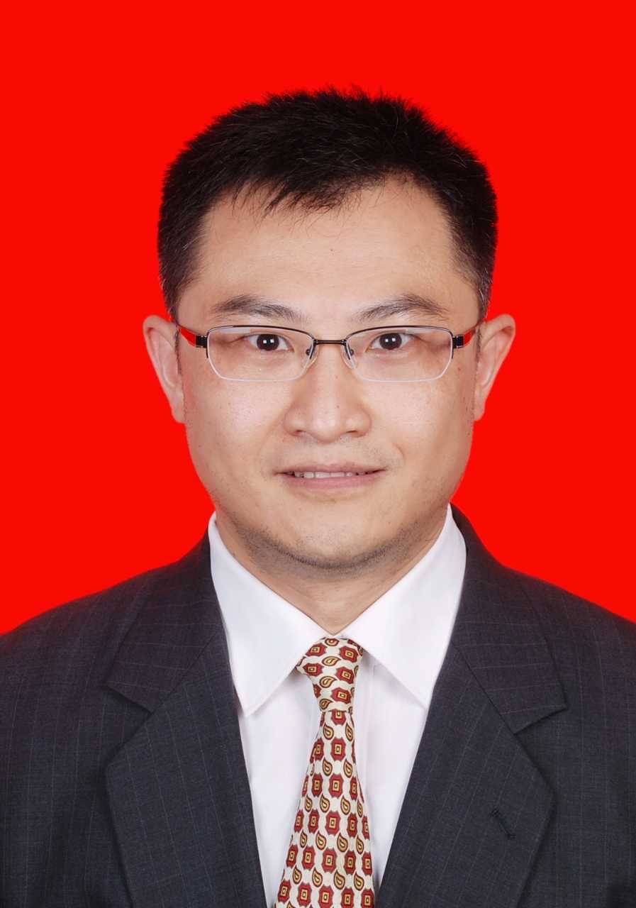 张毅