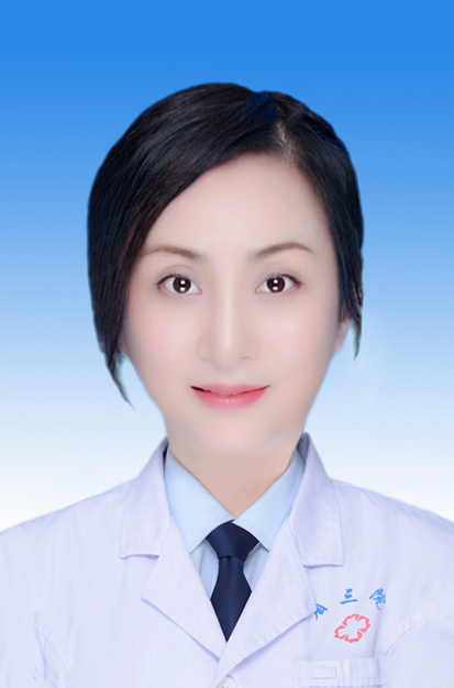 杨曼