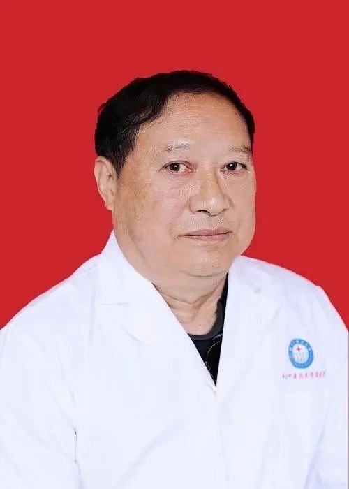 成肇仁医生