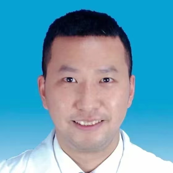李诚