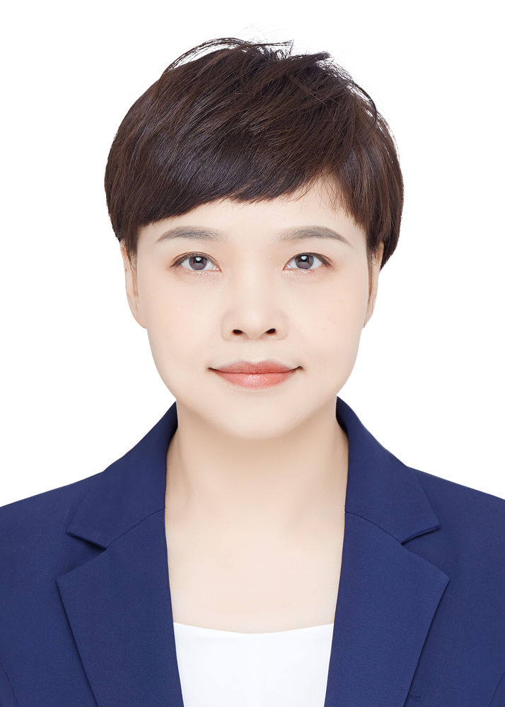 黄丽英