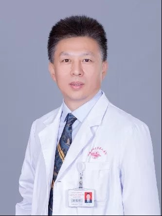 李青峰医生