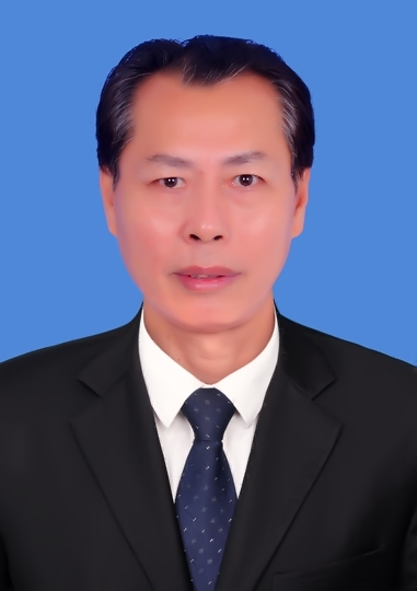杨秋兴