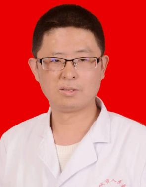 李威