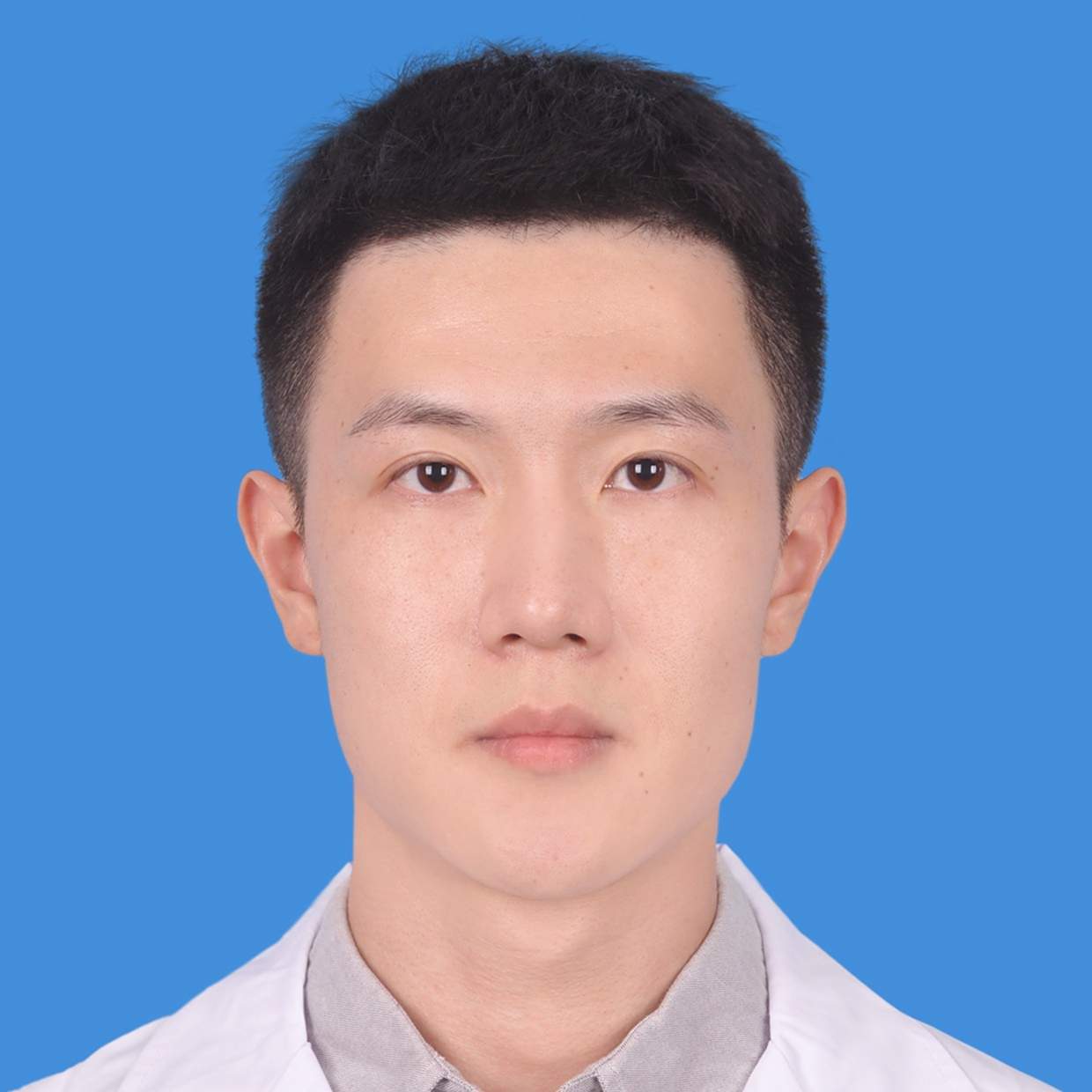 翁镌凌