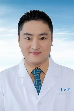 李勇