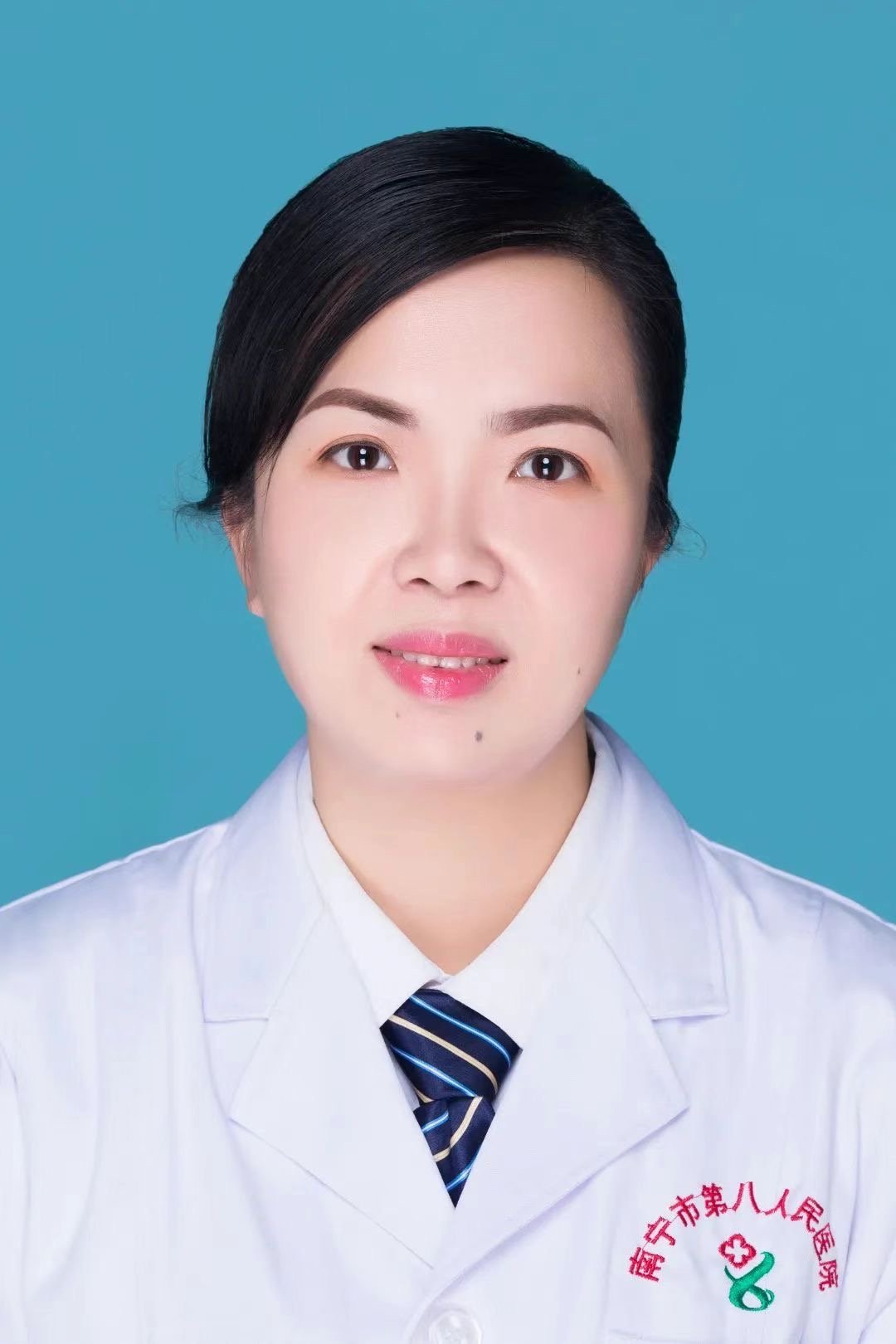 苏洁琼