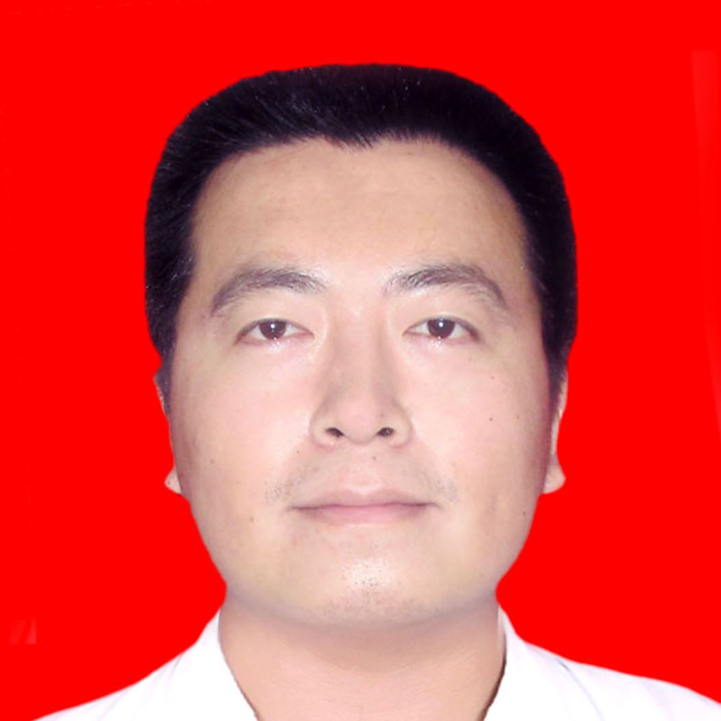 薛雷