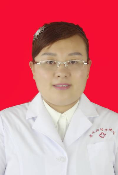 闫薇