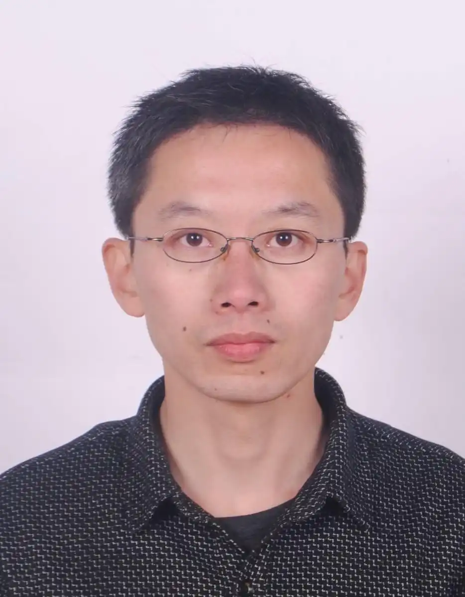 丁泽亮