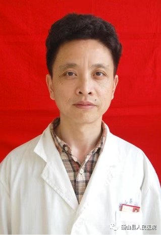尹磊