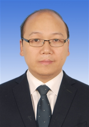 万鹏