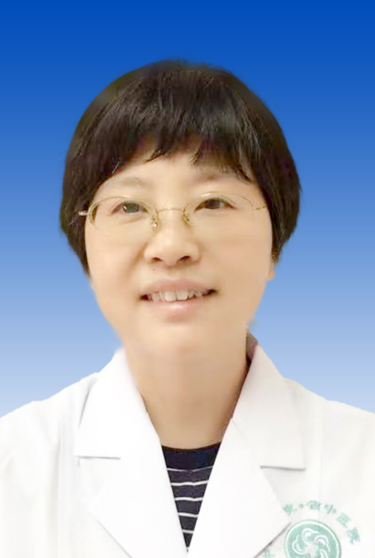 何玲