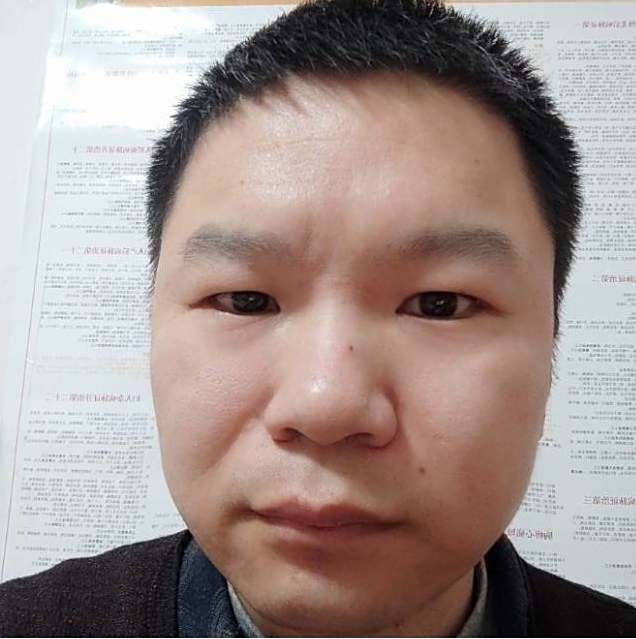 丁亮吾