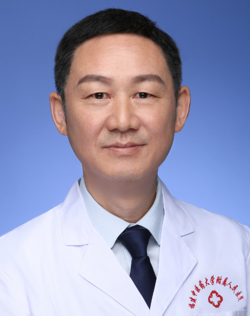 陈伟东
