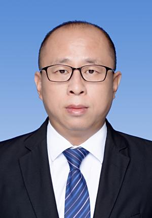 刘震