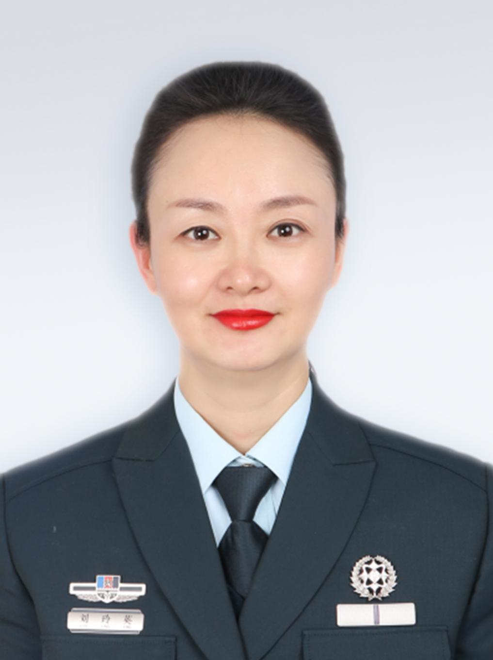刘玲英