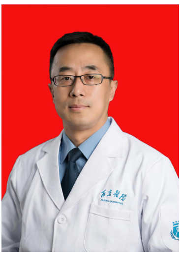 李飞