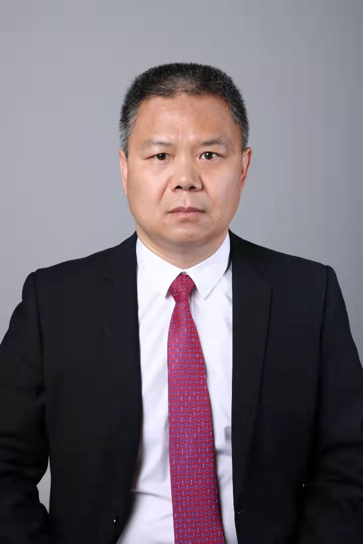 刘强