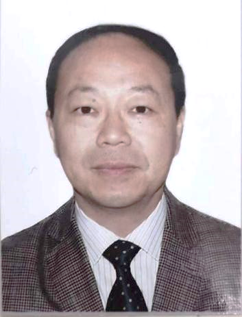 李立新