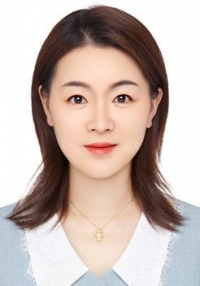 曾丽