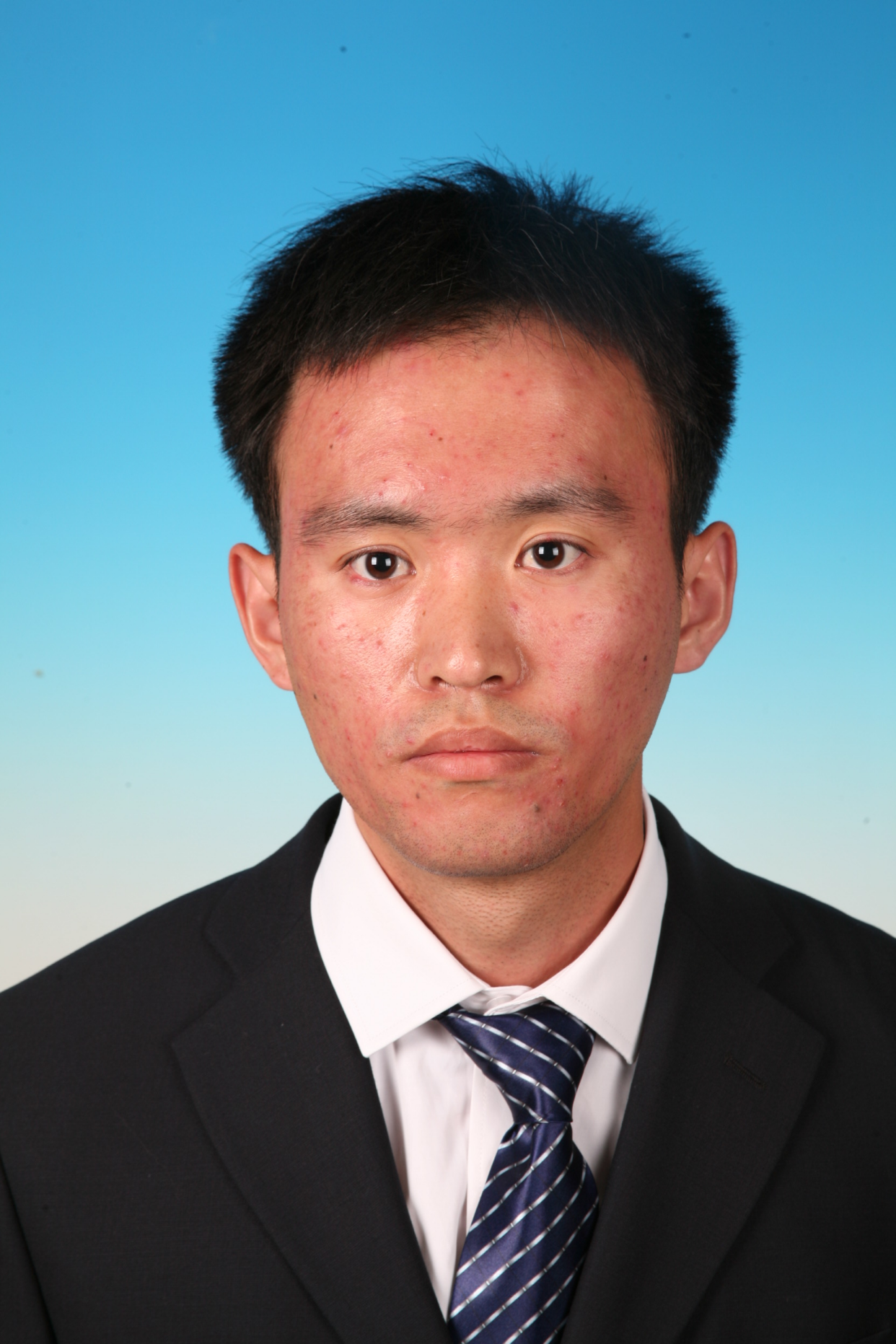 李洋
