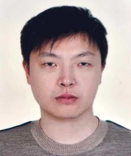 吴震