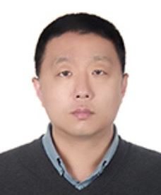 李峥