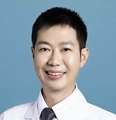 岑超群