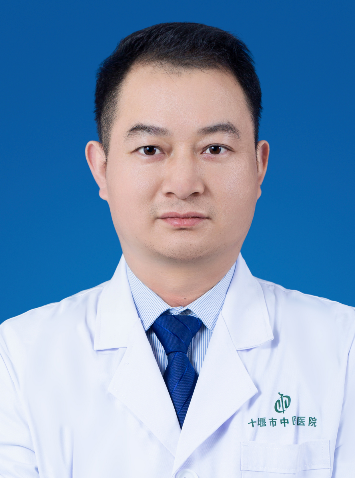 裴久雄
