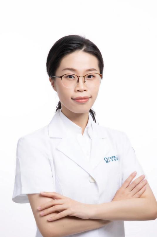 李霁昕