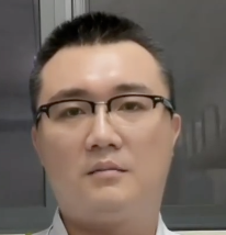 闫东