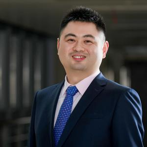 桑裴铭