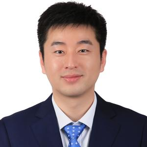 薛飞