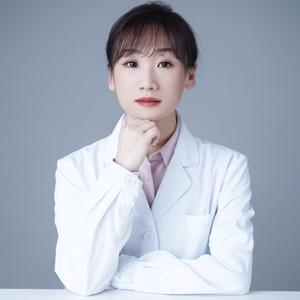 梁倩