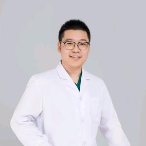 张雷