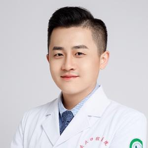 白坤宏医生