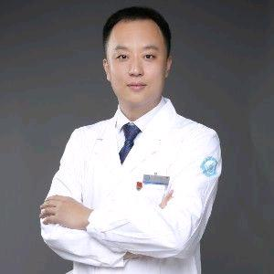 李祉霖