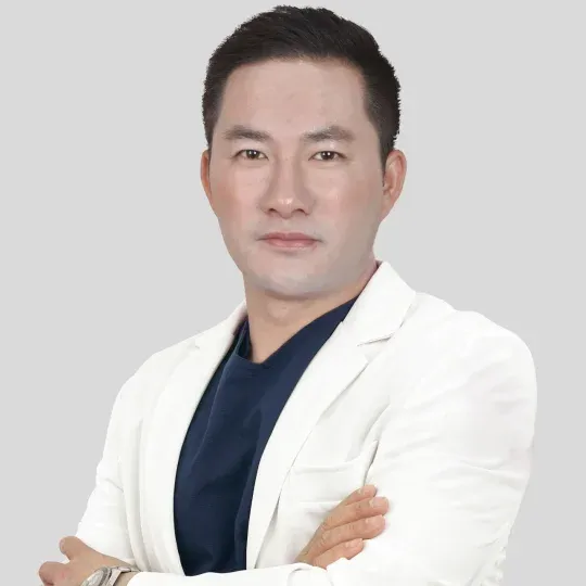 李军