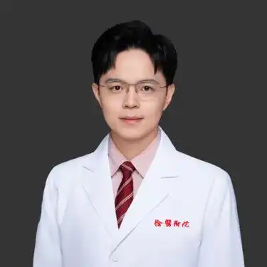张嘉予