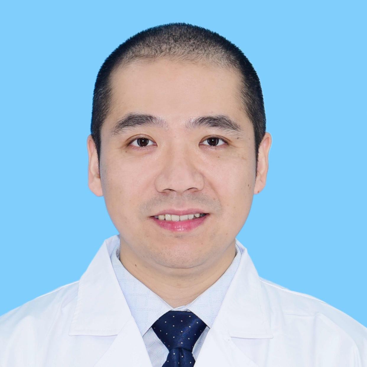 鲍兴