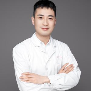张雄